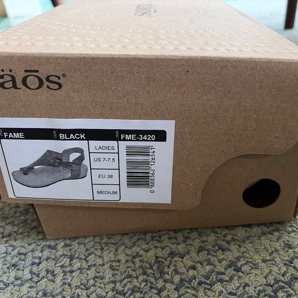 Taos Fame sandal - Picture 2 of 4